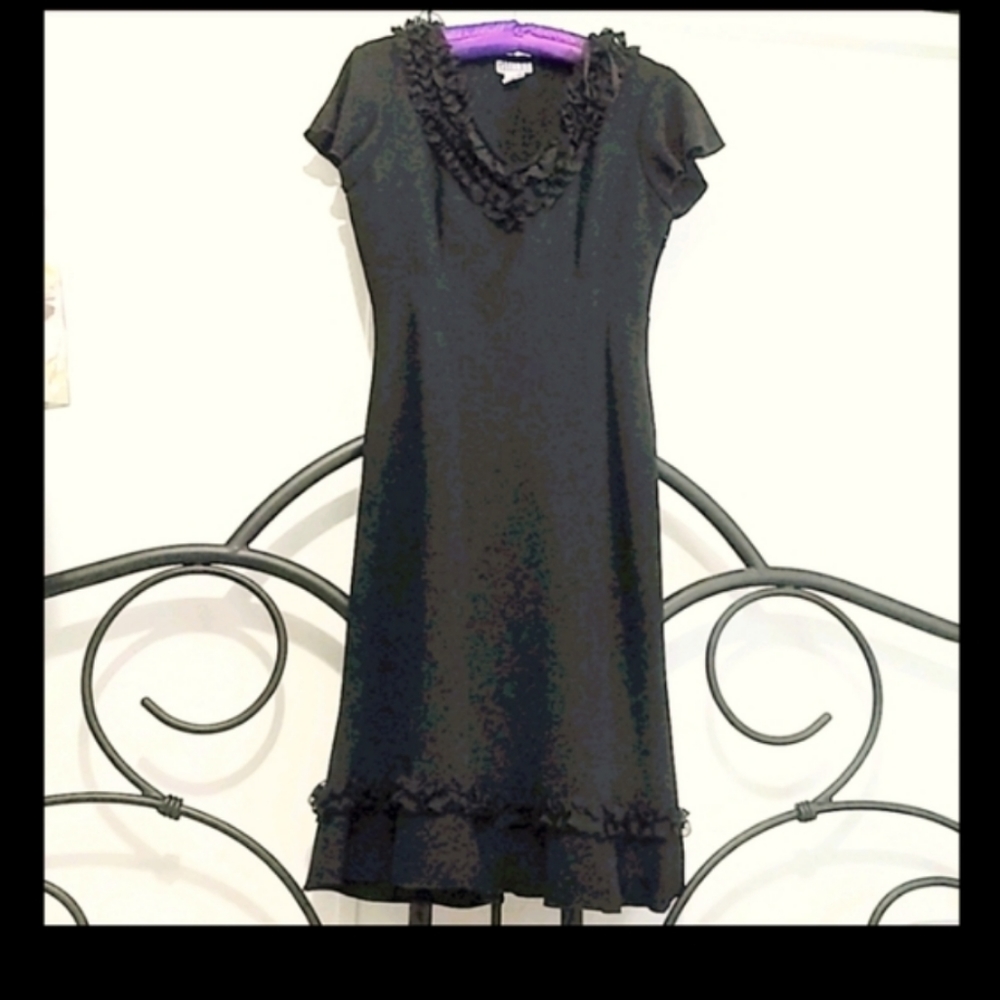 🌹 Robbie Bee classy formal dress